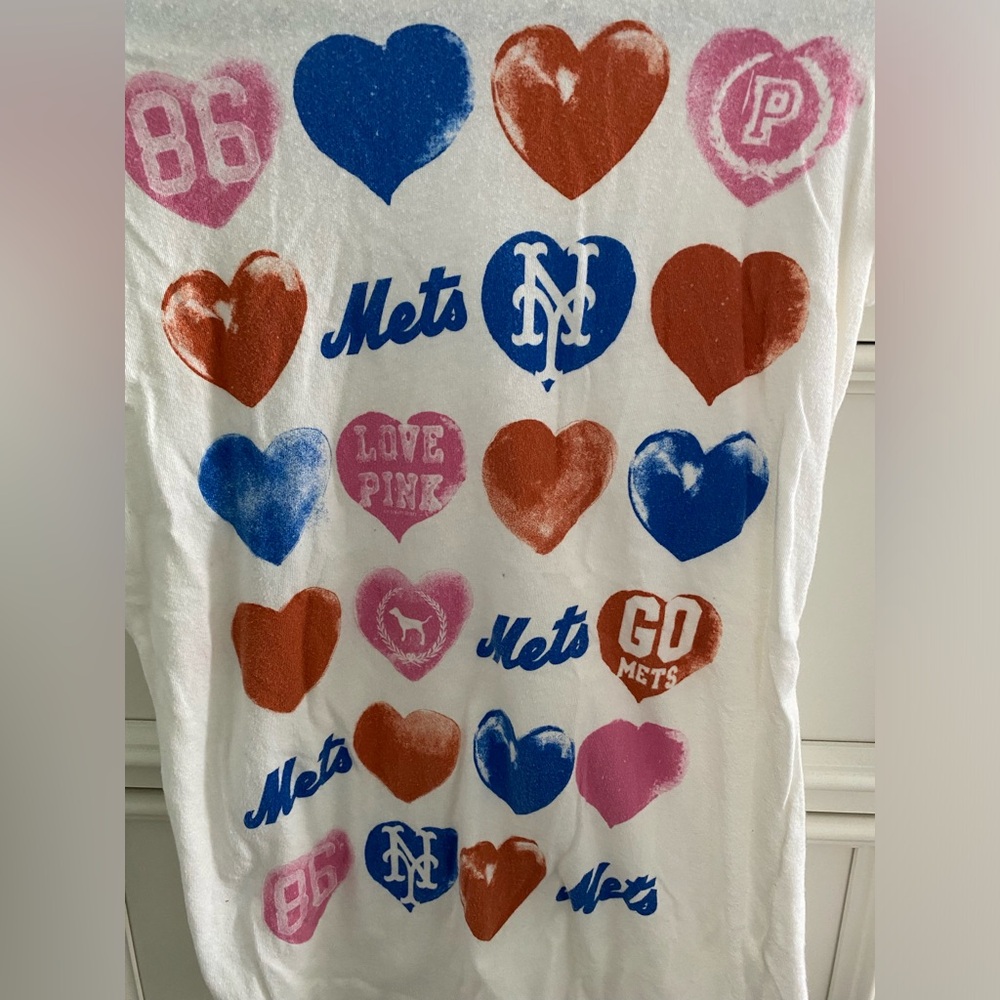PINK MLB NY Mets Women’s Size XS Short Sleeve T-Shirt White-Blue-Pink-Red - Picture 2 of 11
